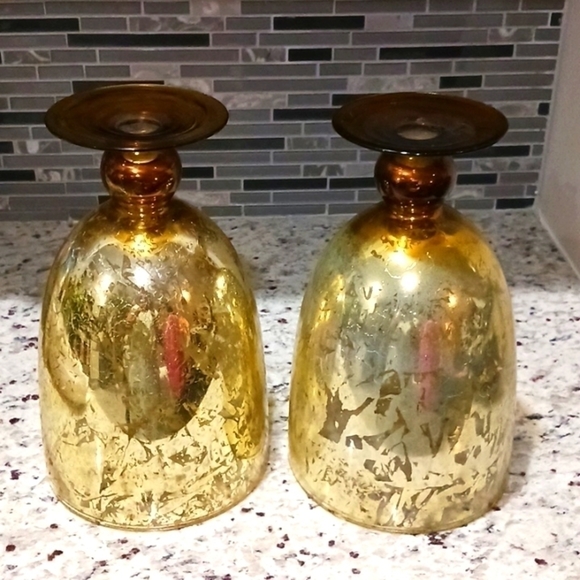 COPY - Two Plexiglass Gold and Brown Vases. - Picture 9 of 10